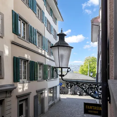 Apartment Beautiful In Old Town House City Center